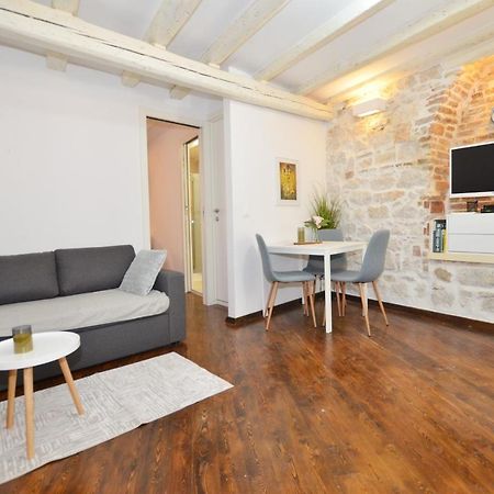Pisinium Apartment Rovinj Ngoại thất bức ảnh