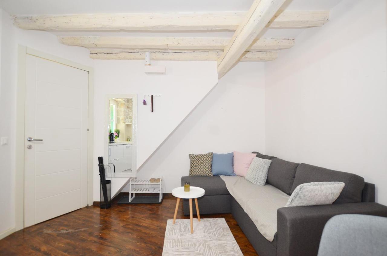 Pisinium Apartment Rovinj Ngoại thất bức ảnh